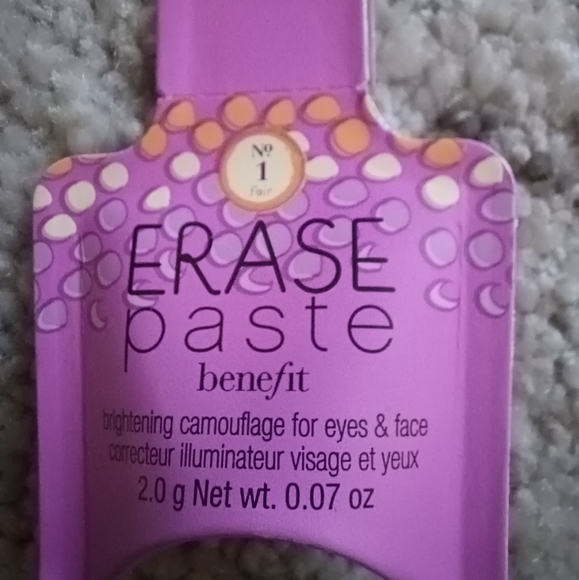 Benefit erase paste eye brightening concealer shade 1 discontinued - Picture 4 of 5
